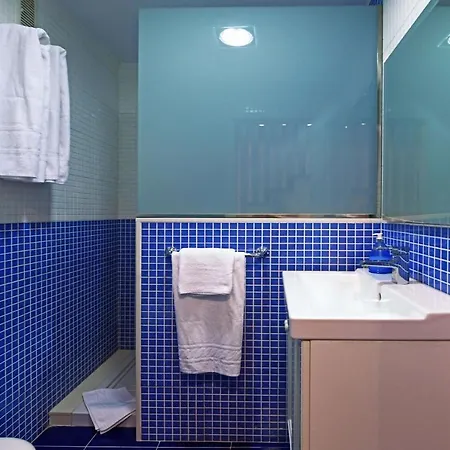 Blue Marlin 8 * Pasito Blanco