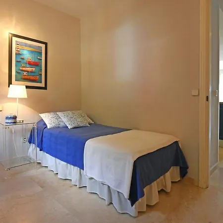 Blue Marlin 8 * Pasito Blanco